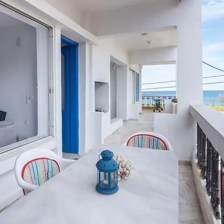Апартаменты Cycladic Flat With Sea View And Bbq Grill